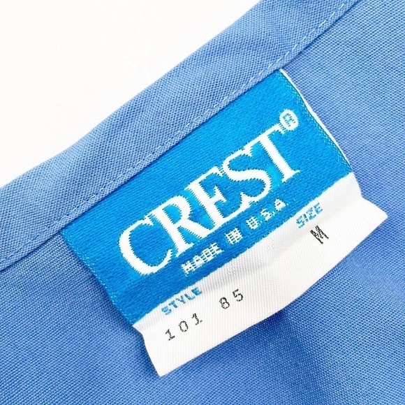 Crest blue scrub top / medical uniform - Picture 3 of 4
